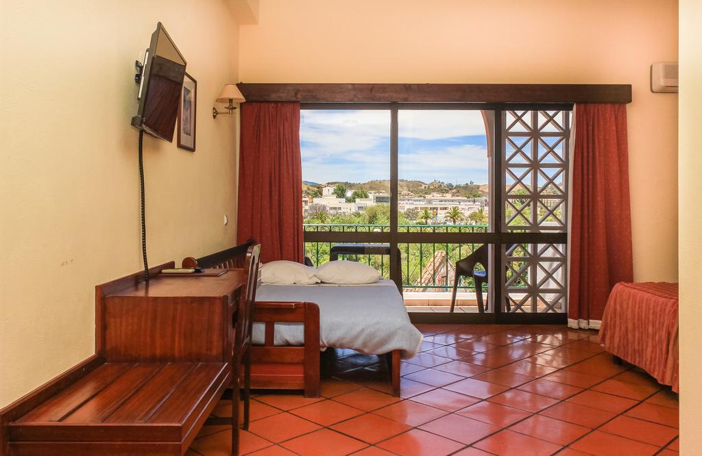 Hotel Colina Dos Mouros Силвес Екстериор снимка